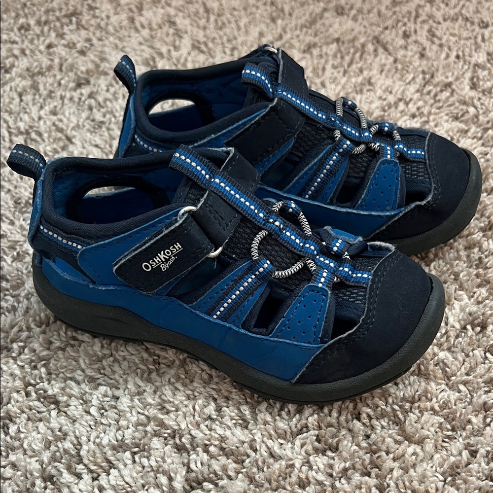 OshKosh B'gosh Kids Navy and Black Sandals